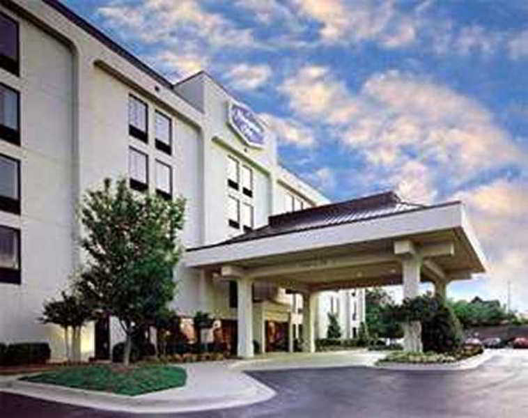 Hampton Inn Atlanta-Town Center/Кеннесо Экстерьер фото