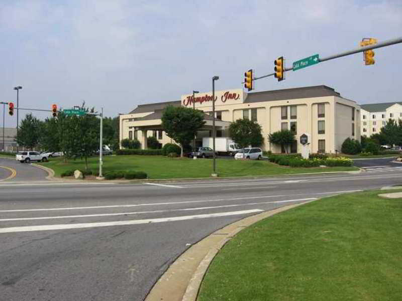 Hampton Inn Atlanta-Town Center/Кеннесо Экстерьер фото